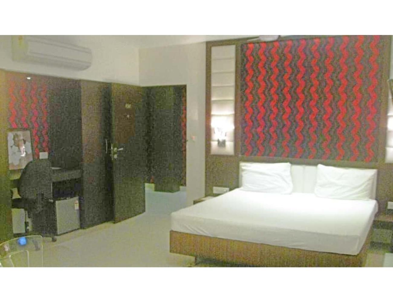 Hotel D Grand, Bareilly Luaran gambar